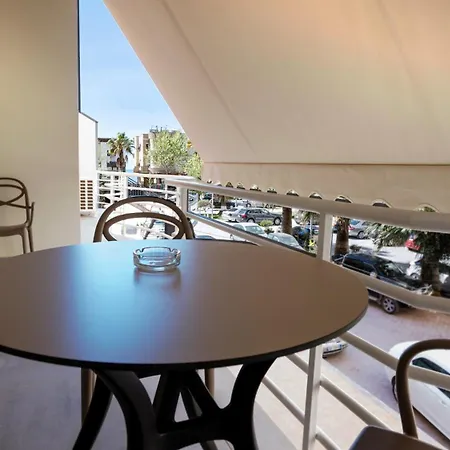 Cosmo Deluxe 公寓 Durrës