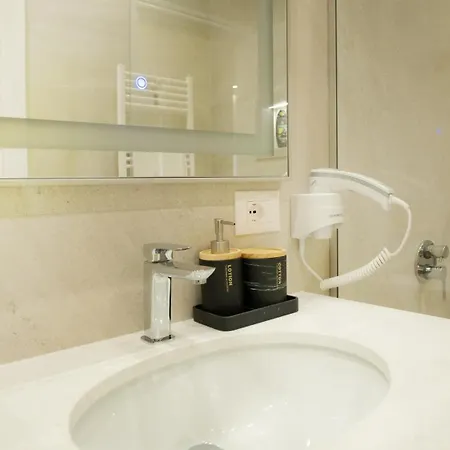 Apartment Cosmo Deluxe