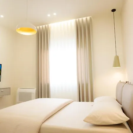 アパート Cosmo Deluxe